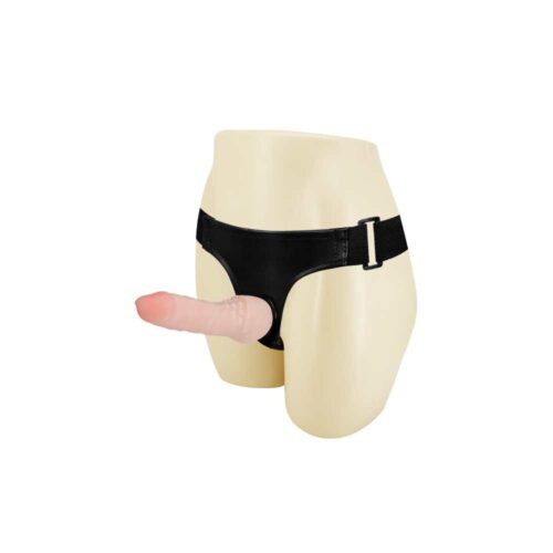 STRAPON-BW-022019-102E552-2.jpg STRAPON-BW-022019-102E552-2.jpg