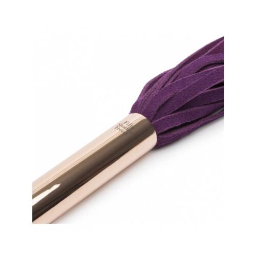Fifty-Shades-Freed-Cherished-Collection-Suede-Flogger-126E032-5.jpg Fifty-Shades-Freed-Cherished-Collection-Suede-Flogger-126E032-5.jpg